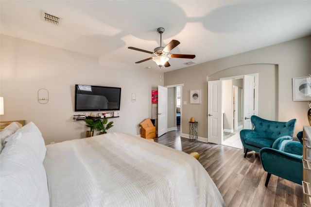 7233 Montosa Trail, Fort Worth, TX 76131