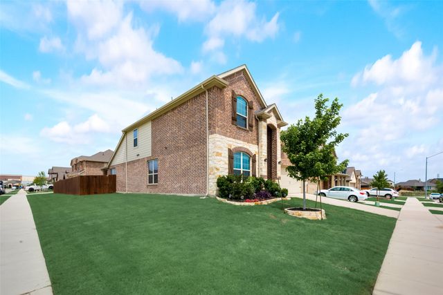 7233 Montosa Trail, Fort Worth, TX 76131