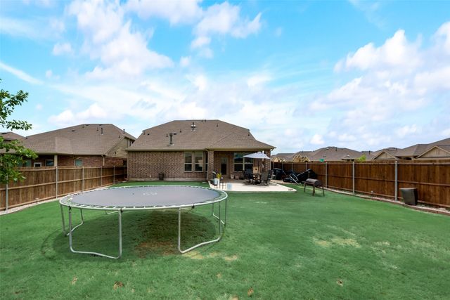 7233 Montosa Trail, Fort Worth, TX 76131