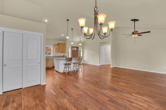 20874 Covey Court, Bend, OR 97701