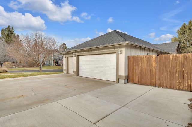 20874 Covey Court, Bend, OR 97701