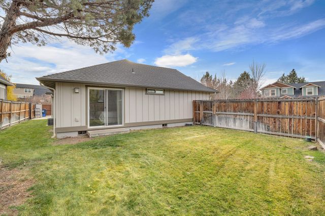 20874 Covey Court, Bend, OR 97701