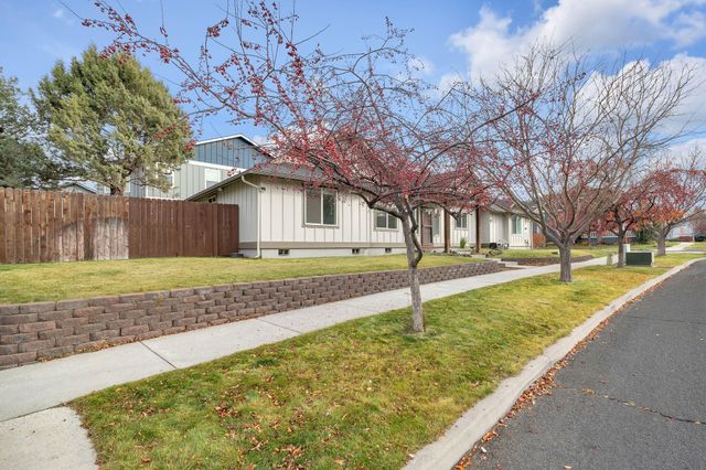 20874 Covey Court, Bend, OR 97701