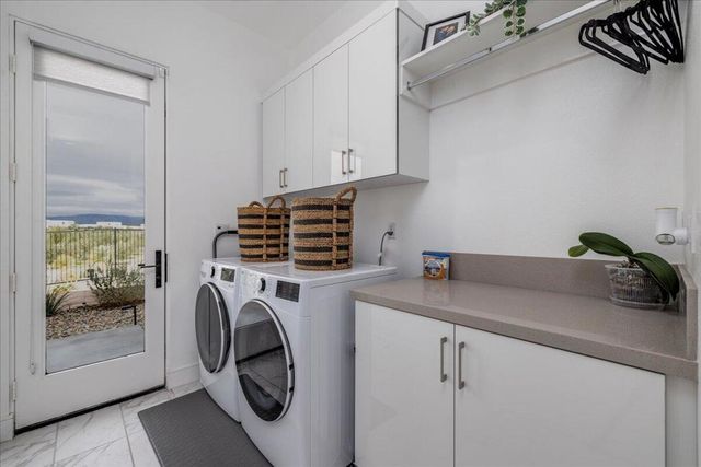 484 Fountain Drive, Palm Springs, CA 92262