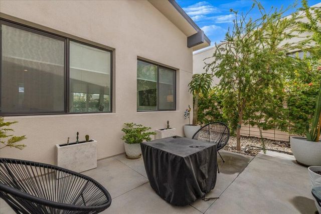 484 Fountain Drive, Palm Springs, CA 92262