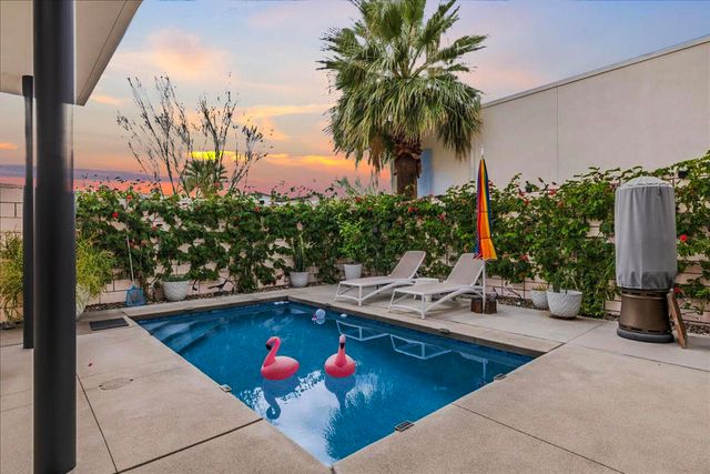 484 Fountain Drive, Palm Springs, CA 92262