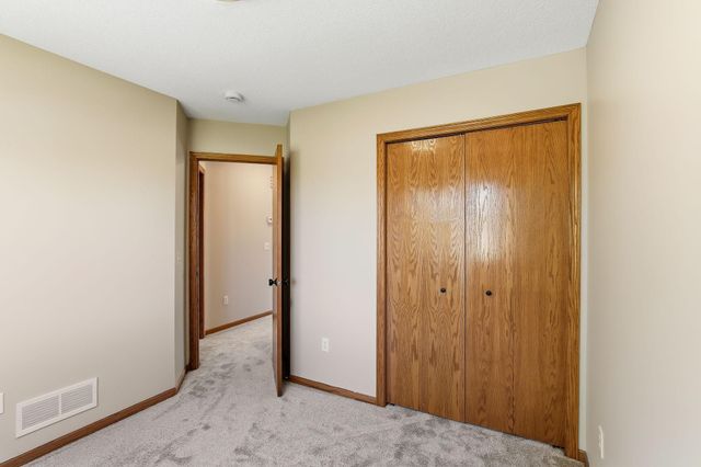 6184 151st Street N, Hugo, MN 55038