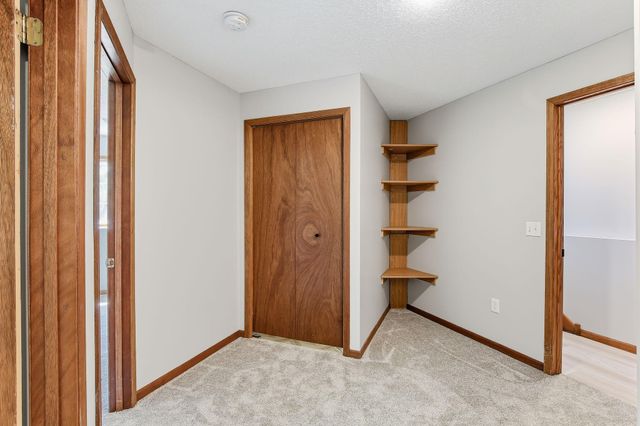 6184 151st Street N, Hugo, MN 55038
