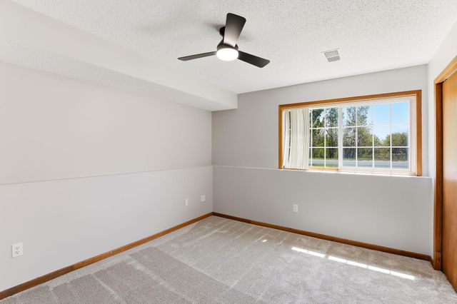 6184 151st Street N, Hugo, MN 55038