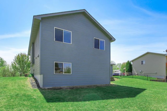 6184 151st Street N, Hugo, MN 55038