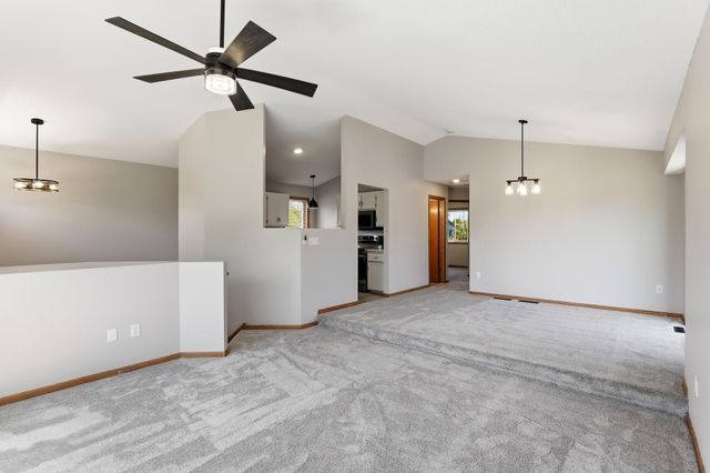 6184 151st Street N, Hugo, MN 55038