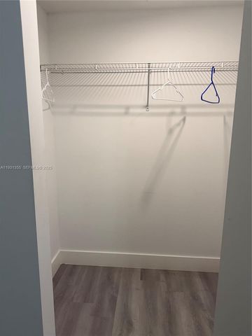 853 E 24th St 305, Hialeah, FL 33013