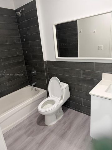 853 E 24th St 305, Hialeah, FL 33013