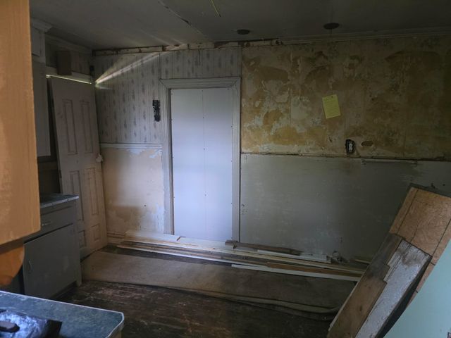 1303 Wesley Street, Greenville, TX 75401