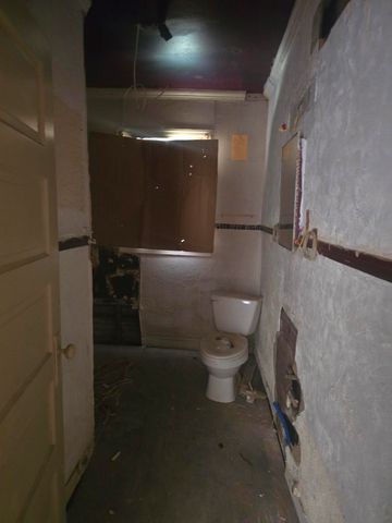 1303 Wesley Street, Greenville, TX 75401