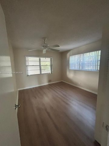 280 N Northampton N, West Palm Beach, FL 33417