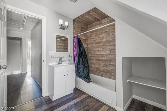 31 Homestead Park, Newark City, NJ 07108