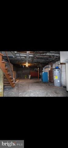 1502 W NORWEGIAN ST, Pottsville, PA 17901