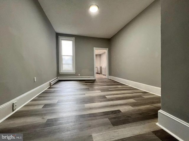 1502 W NORWEGIAN ST, Pottsville, PA 17901