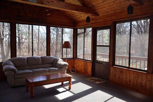 N2594 Oak Ridge Road, Brodhead, WI 53520