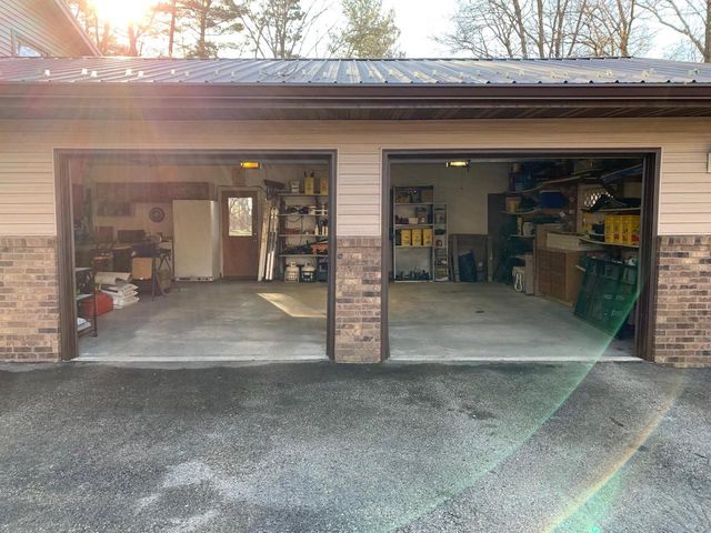 N2594 Oak Ridge Road, Brodhead, WI 53520