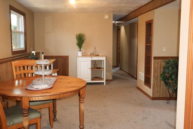 N2594 Oak Ridge Road, Brodhead, WI 53520