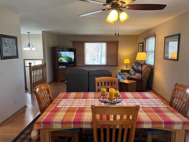 N2594 Oak Ridge Road, Brodhead, WI 53520