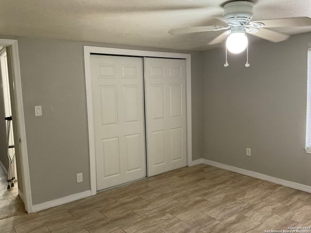 11916 GRAPEVINE ST, San Antonio, TX 78245