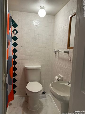 11916 GRAPEVINE ST, San Antonio, TX 78245