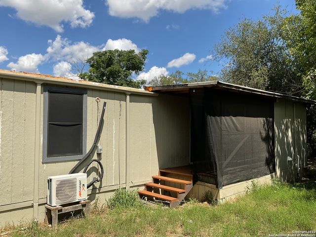 11916 GRAPEVINE ST, San Antonio, TX 78245
