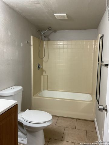 11916 GRAPEVINE ST, San Antonio, TX 78245