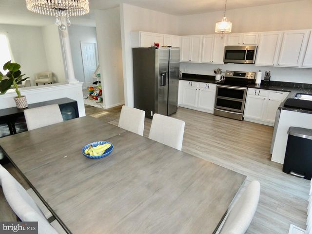 15 WICKLOW RD, Bear, DE 19701