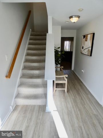 15 WICKLOW RD, Bear, DE 19701