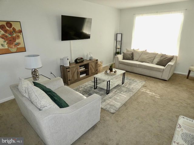 15 WICKLOW RD, Bear, DE 19701