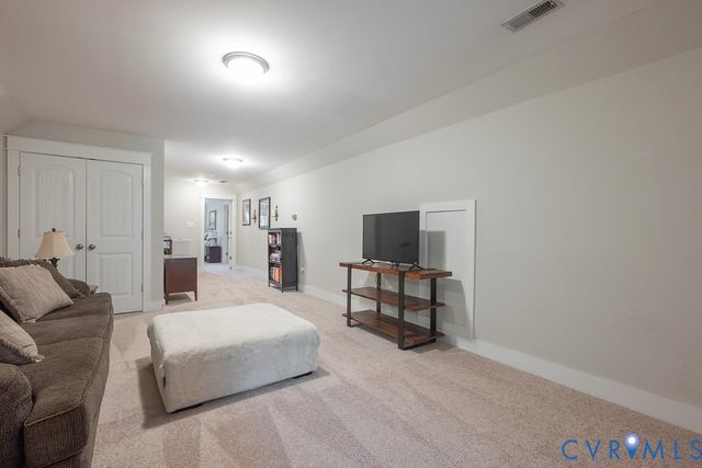 6446 Chestnut Church Rd, Mechanicsville, VA 23116