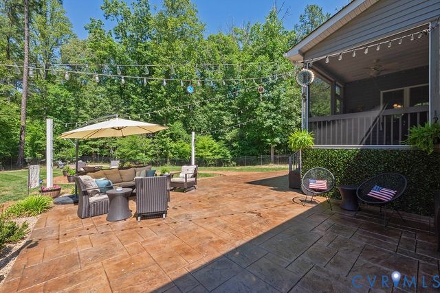 6446 Chestnut Church Rd, Mechanicsville, VA 23116
