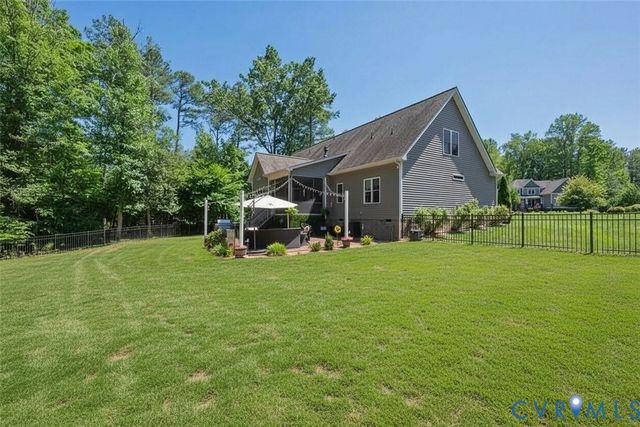 6446 Chestnut Church Rd, Mechanicsville, VA 23116