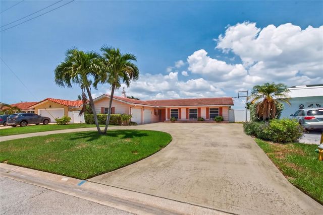 7957 10TH AVENUE S, St Petersburg, FL 33707