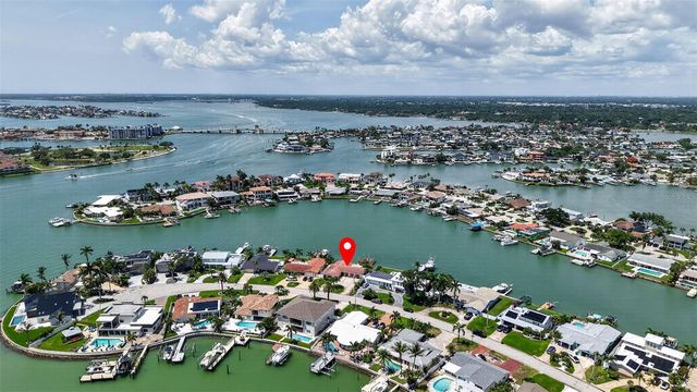 7957 10TH AVENUE S, St Petersburg, FL 33707
