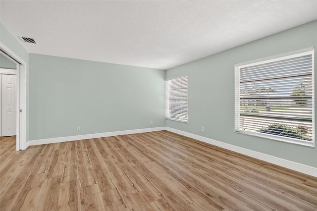 7957 10TH AVENUE S, St Petersburg, FL 33707