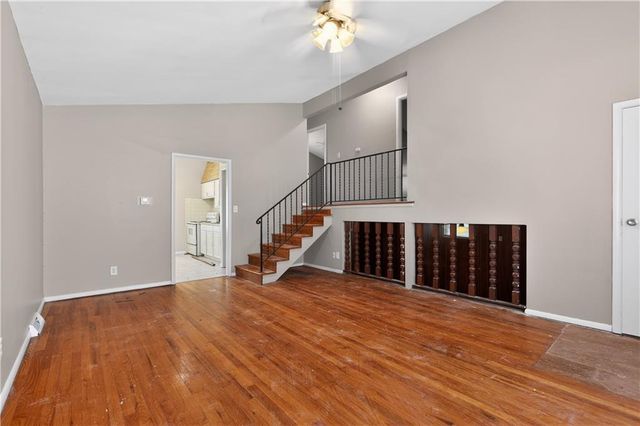 8301 E 111th Terrace, Kansas City, MO 64134