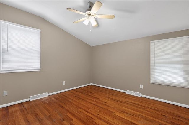 8301 E 111th Terrace, Kansas City, MO 64134