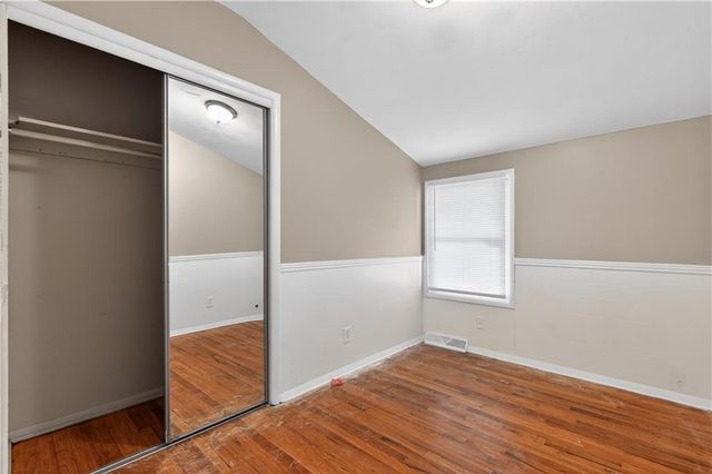 8301 E 111th Terrace, Kansas City, MO 64134