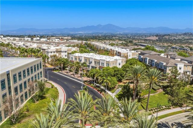 1 Vantis Drive, Aliso Viejo, CA 92656