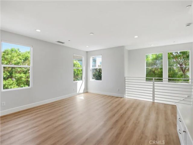 1 Vantis Drive, Aliso Viejo, CA 92656