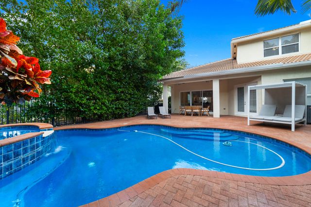 730 Cable Beach Lane, North Palm Beach, FL 33410