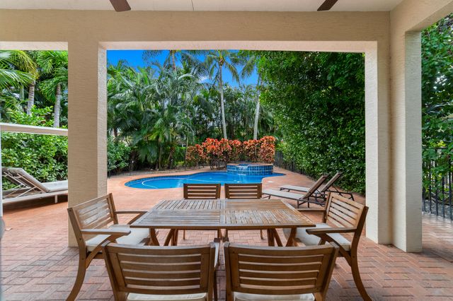 730 Cable Beach Lane, North Palm Beach, FL 33410