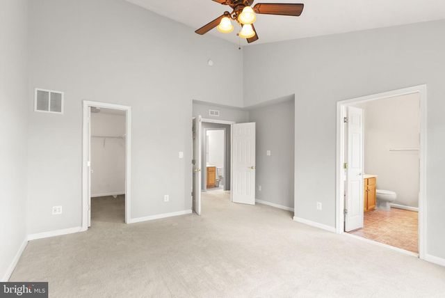 21776 LADYSLIPPER SQ, Ashburn, VA 20147