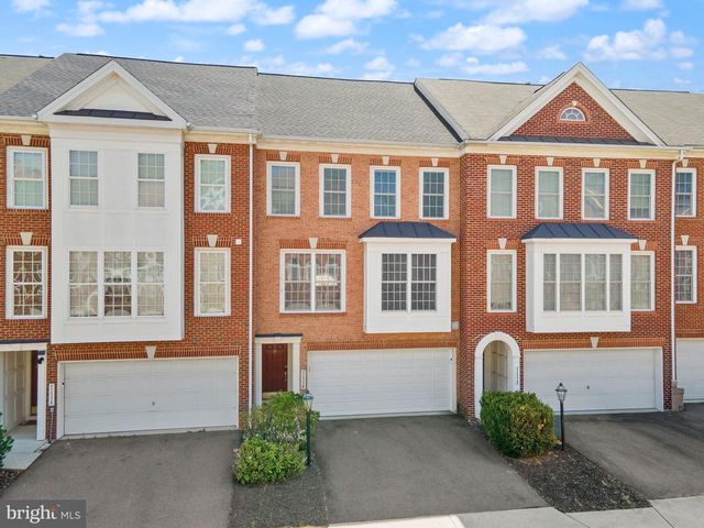 21776 LADYSLIPPER SQ, Ashburn, VA 20147