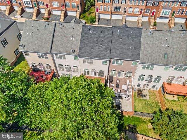 21776 LADYSLIPPER SQ, Ashburn, VA 20147